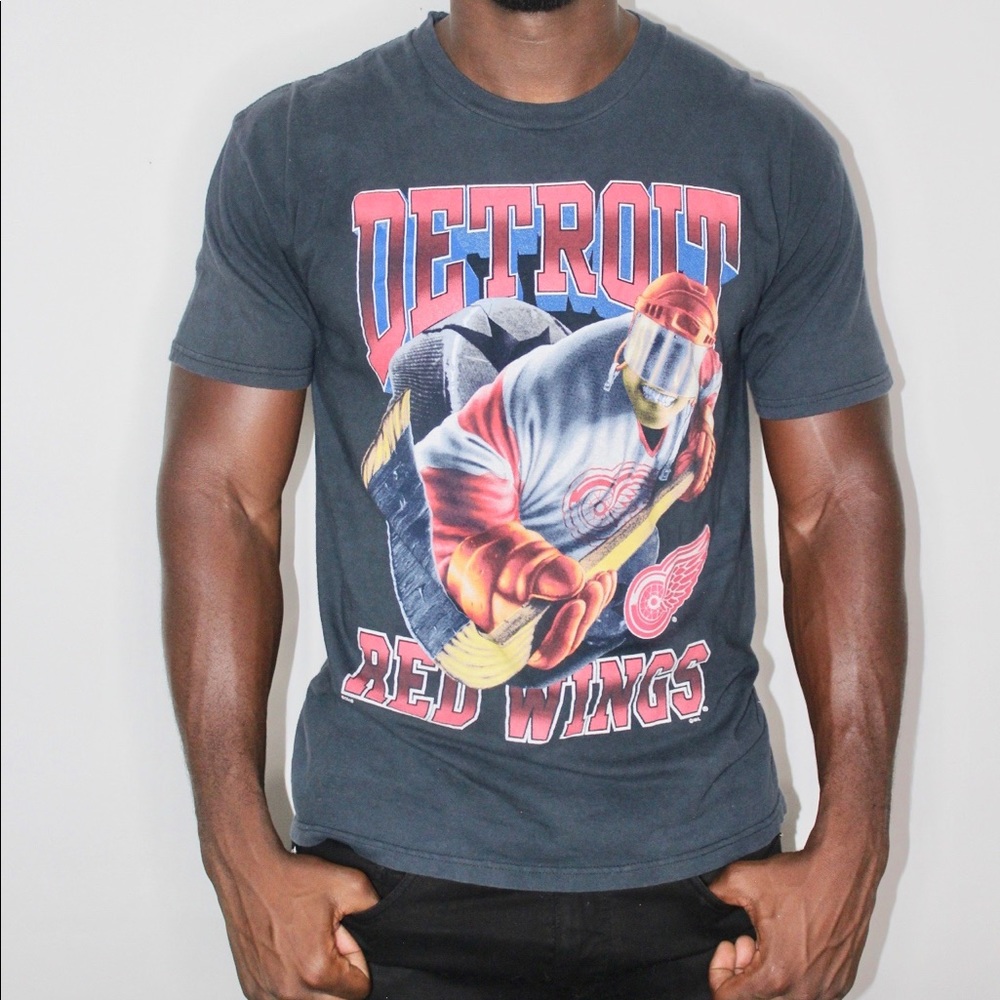 Vintage 90s Detroit Red Wings Tshirt